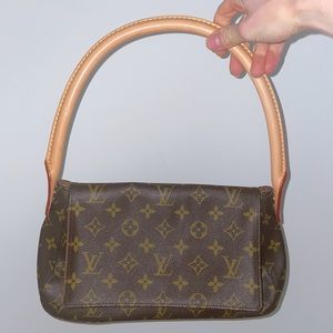 Louis Vuitton Mini Looping Shoulder Bag